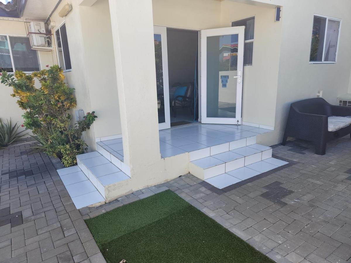 The Lush Apartment Willemstad Exterior photo