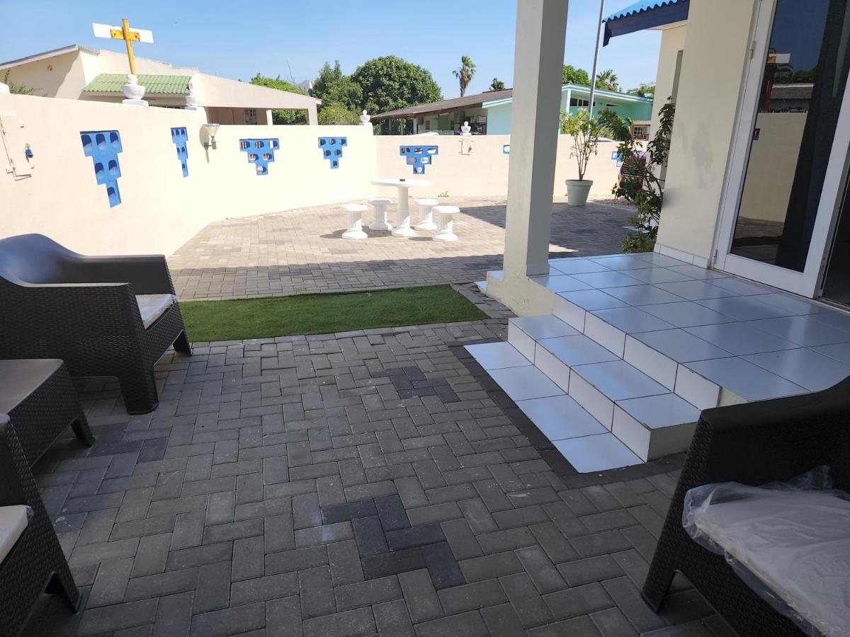 The Lush Apartment Willemstad Exterior photo